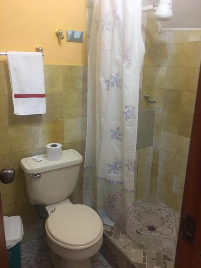 Hostal San Francisco San Cristóbal Ngoại thất bức ảnh