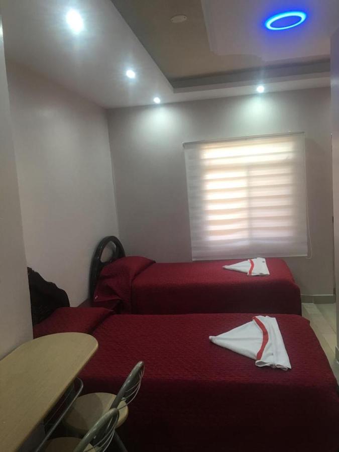 Hostal San Francisco San Cristóbal Ngoại thất bức ảnh