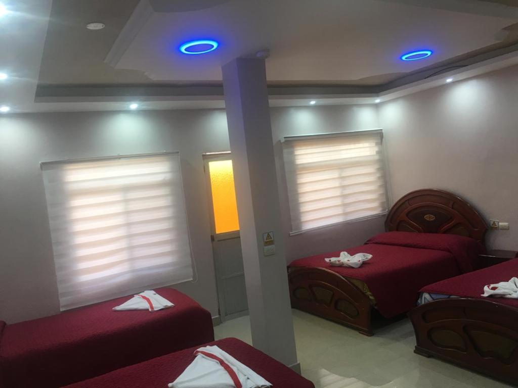 Hostal San Francisco San Cristóbal Ngoại thất bức ảnh